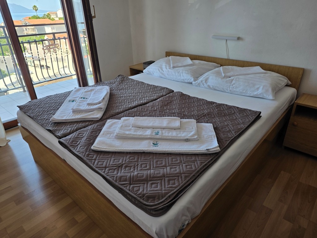 Spavaća (1)